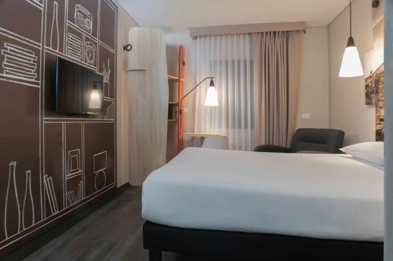 ホテル Ibis Chía エクステリア 写真
